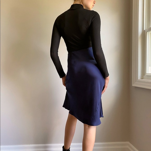 BNWT Aritzia Wilfred Only Slip satin Skirt Sz 0 XS - Picture 4 of 7